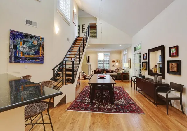 Condominium at 270 15Th St Ne #305, Atlanta, GA 30309 | MLS# 5685404 |  | Sold on 2016-08-31