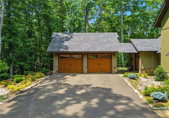 3rd image of 427 Greystone Tr, Ellijay, GA 30536 | MLS# 7794631