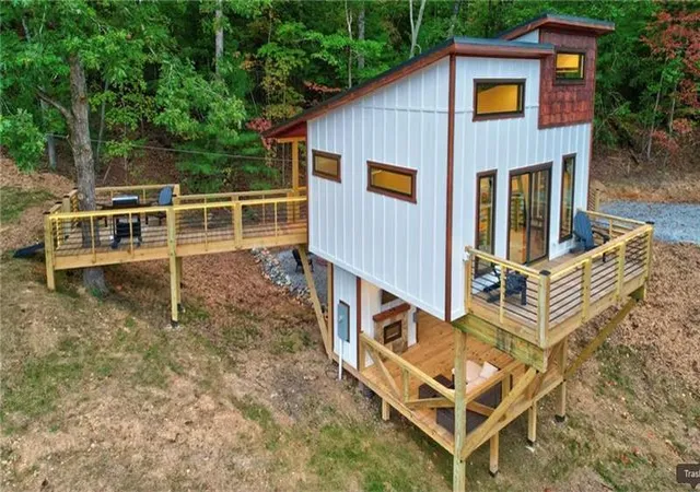 Photo 3 of Multi family home for sale at 193 Garren Cvs Rd, Morganton, GA 30560 | MLS# 7781643 | Listing updated on 2026-08-25