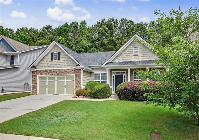 Photo 2 of Single family home for sale at 3043 Brg Walk Dr, Lawrenceville, GA 30044 | MLS# 7789128 | Listing updated on 2026-07-09