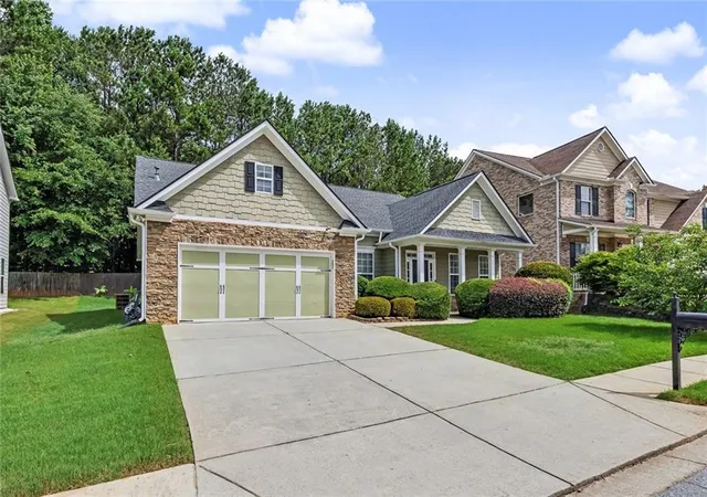 Photo 3 of Single family home for sale at 3043 Brg Walk Dr, Lawrenceville, GA 30044 | MLS# 7789128 | Listing updated on 2026-07-09