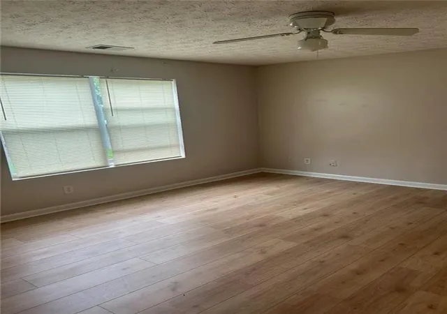 5th image of 3101 Par Three Wy, Lithonia, GA 30038 | MLS# 7716914