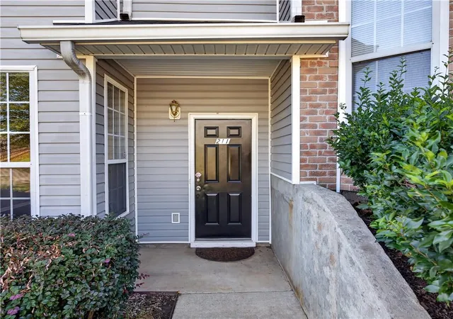 2nd image of 211 Odyssey Turn, Conyers, GA 30012 | MLS# 7803401