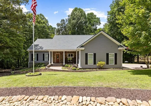 Photo 1 of Single family home for sale at 45 Hemlock Ct, Talking Rock, GA 30175 | MLS# 7828523 | Listing updated on 2026-09-04