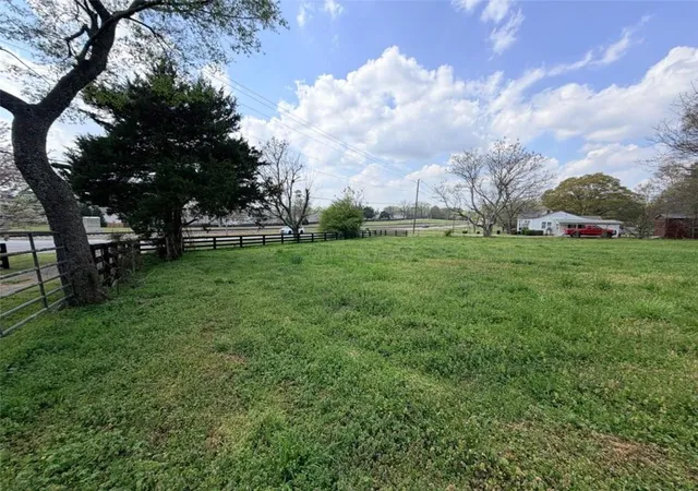 1st image of 662 Old Gainesville Hwy, Pendergrass, GA 30567 | MLS# 7779623