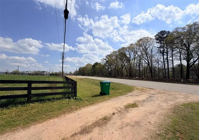 3rd image of 662 Old Gainesville Hwy, Pendergrass, GA 30567 | MLS# 7779623