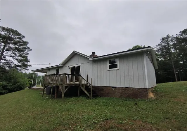 Photo 3 of Sale Pending at 89 Murray Springs Rd, Chatsworth, GA 30705 | MLS# 7775537 | Listing updated on 2026-09-11