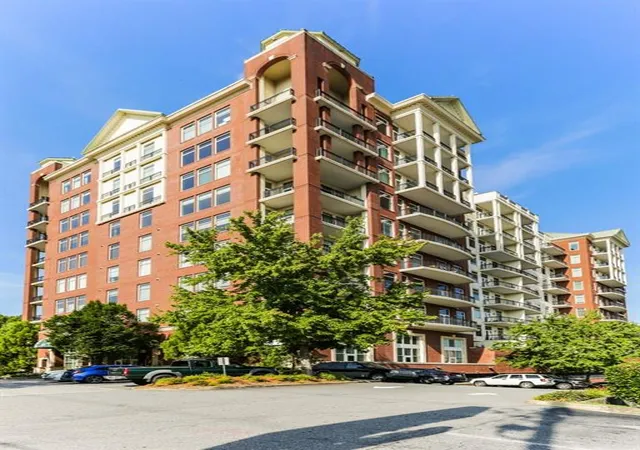 Homes for sale in Atlanta, GA | 3820 Roswell Rd Ne #308, Atlanta, GA 30342 | MLS# 7760263