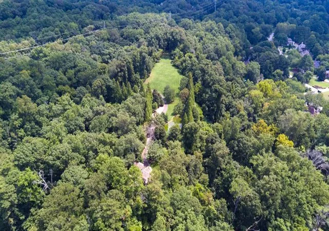 3rd image of 2100 West Wesley Rd, Atlanta, GA 30327 | MLS# 7680937