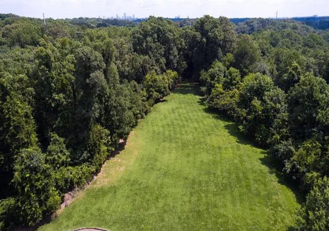 5th image of 2100 West Wesley Rd, Atlanta, GA 30327 | MLS# 7680937