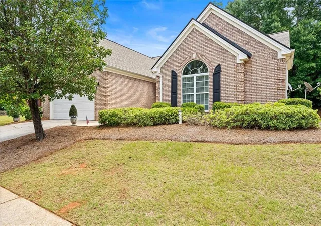 1st image of 311 Crossroads Dr, Social Circle, GA 30025 | MLS# 7806748
