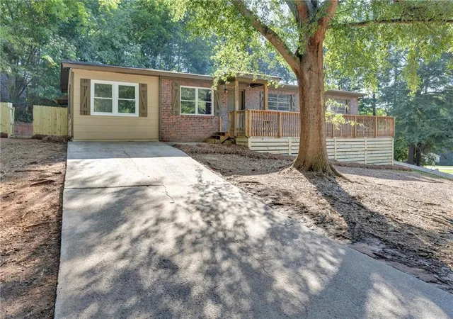 Photo 1 of Sale Pending at 10121 Morris Dr Sw, Covington, GA 30014 | MLS# 7788378 | Listing updated on 2026-09-23