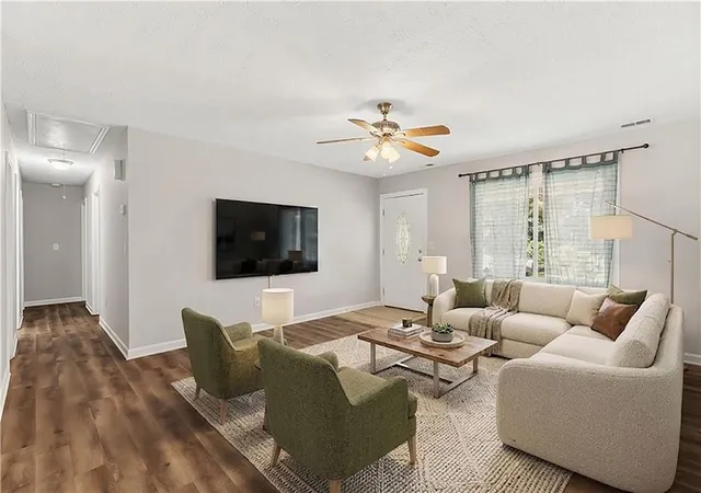 3rd image of 3733 Memorial Pkwy Nw, Kennesaw, GA 30152 | MLS# 7824303