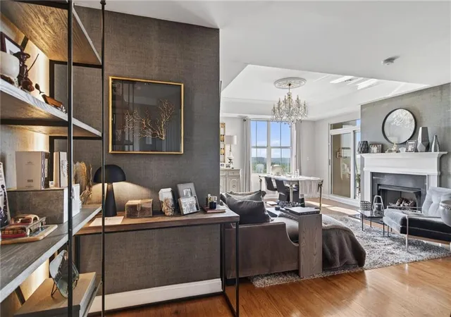 Homes for sale in Atlanta, GA | 2881 Peachtree Rd Ne #1102, Atlanta, GA 30305 | MLS# 7774458
