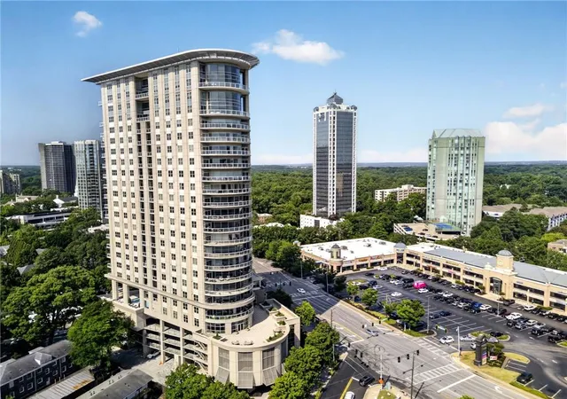 2nd image of 2881 Peachtree Rd Ne, Atlanta, GA 30305