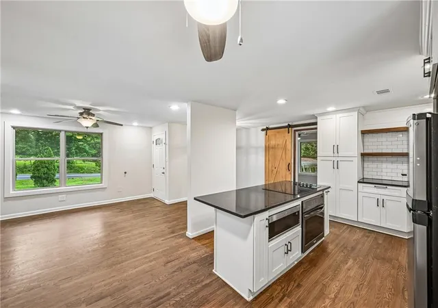 Photo 3 of Sale Pending at 1186 Brooks Rackley Rd, Dallas, GA 30157 | MLS# 7800021 | Listing updated on 2026-10-04