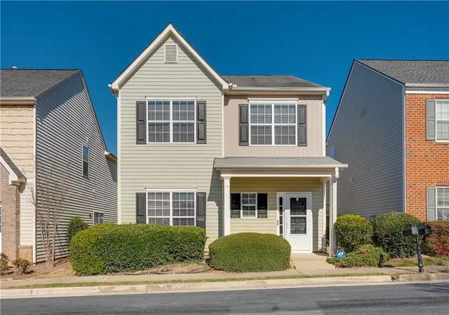 2nd image of 3142 Imperial Cir Sw, Atlanta, GA 30311 | MLS# 7735725