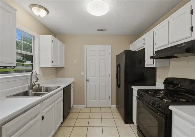 Homes for sale in Jonesboro, GA | 1014 Maple Leaf Rdg, Jonesboro, GA 30238 | MLS# 7785572