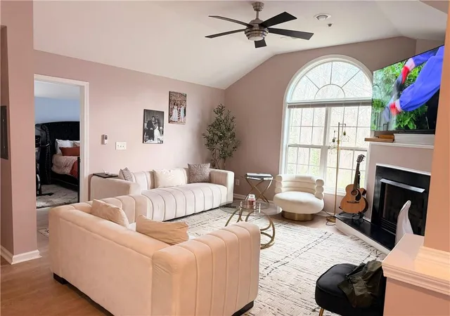 2nd image of 1436 Orchard Park Dr, Stone Mountain, GA 30083 | MLS# 7770324