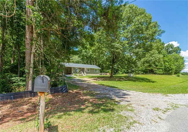 2nd image of 2888 Whitney Rd, Monroe, GA 30655 | MLS# 7808258