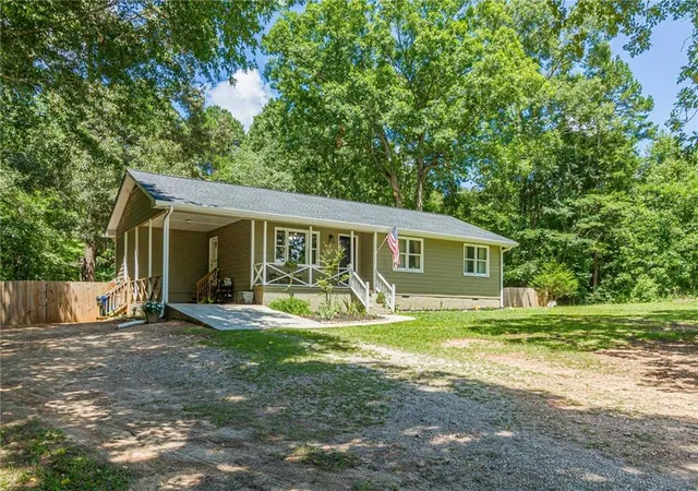 3rd image of 2888 Whitney Rd, Monroe, GA 30655 | MLS# 7808258