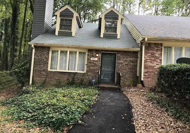 Photo 1 of Townhouse for sale at 7090 Williamsburg Dr, Riverdale, GA 30274 | MLS# 7808860 | Listing updated on 2026-09-02