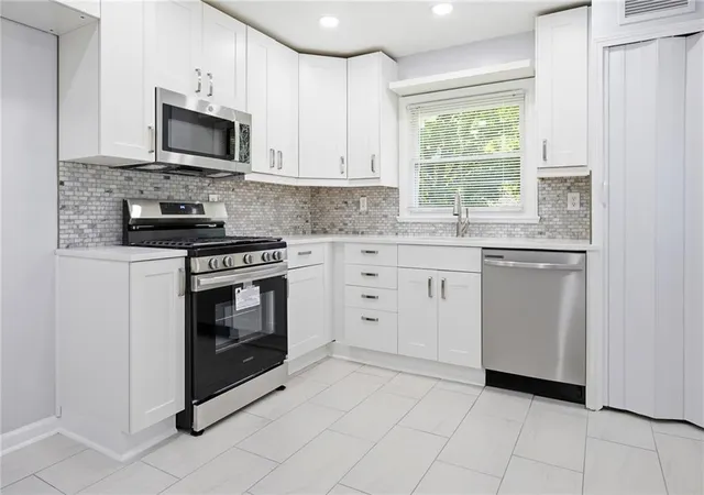 Photo 3 of Single family home for sale at 2609 Harmony Wy, Atlanta, GA 30344 | MLS# 7828937 | Listing updated on 2026-09-12