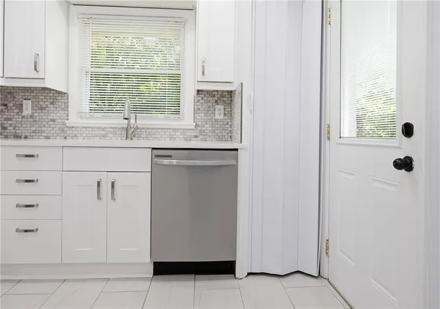 Photo 3 of Single family home for sale at 2609 Harmony Wy, Atlanta, GA 30344 | MLS# 7828937 | Listing updated on 2026-09-12
