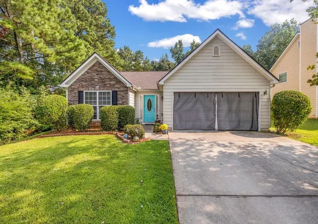 2nd image of 420 Stone Ridge Wy, Covington, GA 30016 | MLS# 7808441