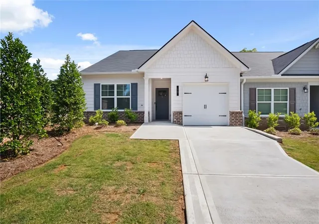 2nd image of 15 Silver Leaf Ln #43, Dawsonville, GA 30534 | MLS# 7775378