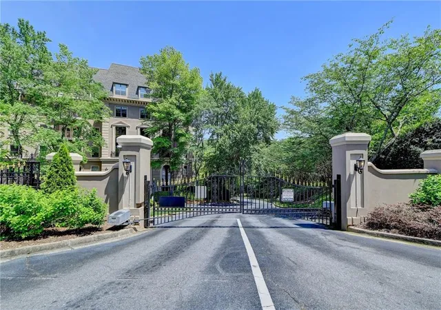 45th image of 2865 Lenox Rd Ne #409, Atlanta, GA 30324 | MLS# 7779465