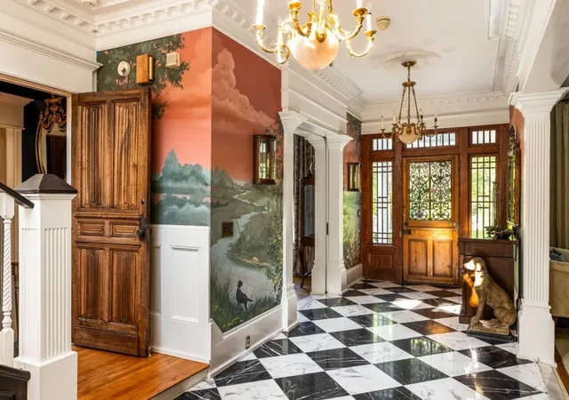Photo 4 of Single family home for sale at 421 Church St NE, Marietta, GA 30060 | MLS# 7786090 | Listing updated on 2026-09-03