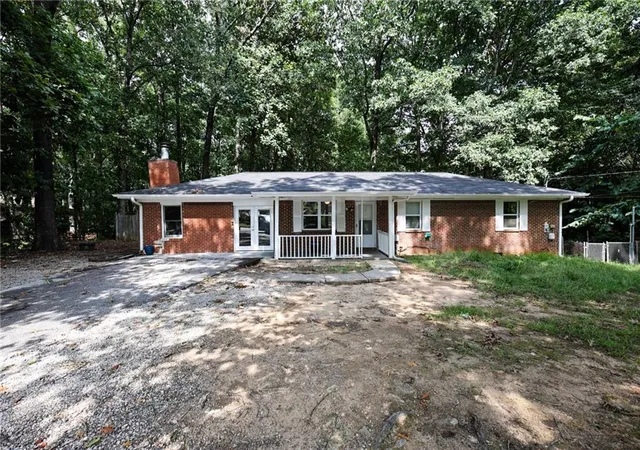 Photo 1 of Single family home for sale at 4330 Mink Livsey Rd, Snellville, GA 30039 | MLS# 7828011 | Listing updated on 2026-09-19
