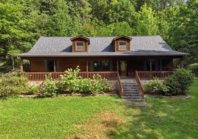Photo 1 of Single family home for sale at 854 Williams Rd, Chickamauga, GA 30707 | MLS# 7828806 | Listing updated on 2026-09-09
