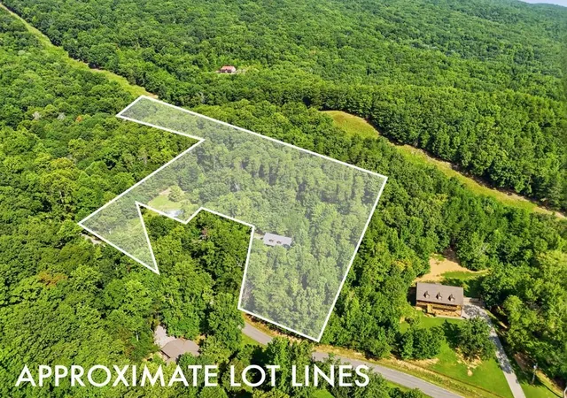 Photo 2 of Single family home for sale at 854 Williams Rd, Chickamauga, GA 30707 | MLS# 7828806 | Listing updated on 2026-09-09