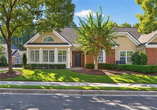Condo for sale at 2104 Sweet Apple Cir, Alpharetta, GA 30004 | MLS# 7854842