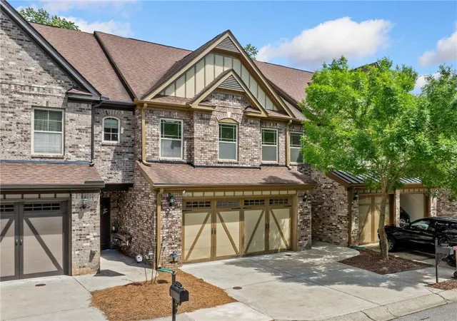 Photo 3 of Sale Pending at 13333 Flamingo Rd, Alpharetta, GA 30004 | MLS# 7822385 | Listing updated on 2026-09-23