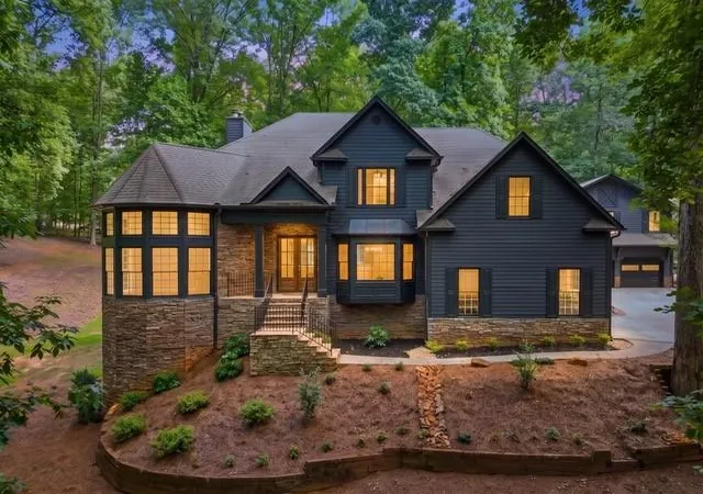 3rd image of 550 Eagles Landing Dr, Alpharetta, GA 30004 | MLS# 7795366