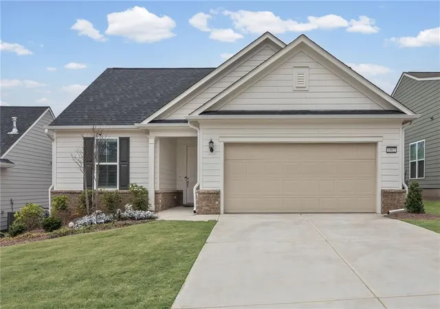 1st image of 1002 Dirr Dr, Griffin, GA 30223 | MLS# 7822214