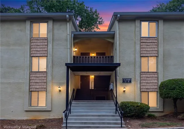2nd image of 2398 Lawrenceville Hwy #U, Decatur, GA 30033 | MLS# 7813912