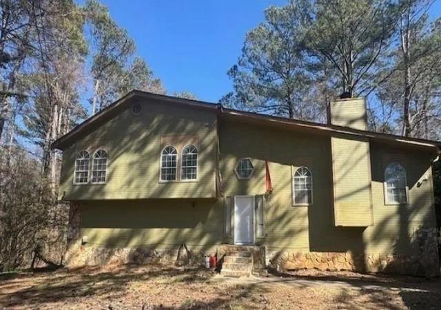 Photo 1 of Single family home for sale at 185 Windhaven Trl, Atlanta, GA 30331 | MLS# 7850068 | Listing updated on 2026-10-25