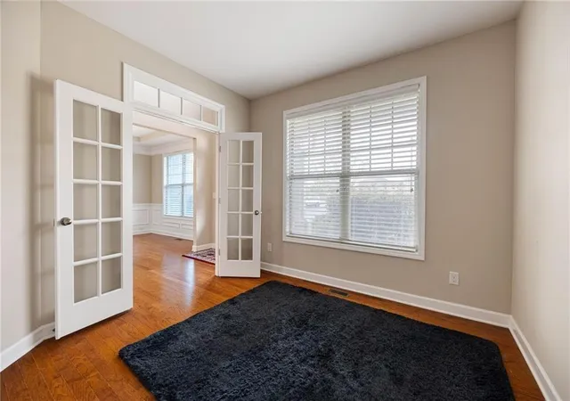 4th image of 440 Cranbrooke Cir, Suwanee, GA 30024 | MLS# 7779920
