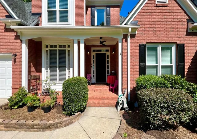 Photo 4 of Single family home for sale at 767 White Rock Trl, Suwanee, GA 30024 | MLS# 7820535 | Listing updated on 2026-08-24