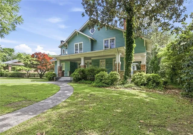 2nd image of 121 W Candler St, Winder, GA 30680 | MLS# 7789180