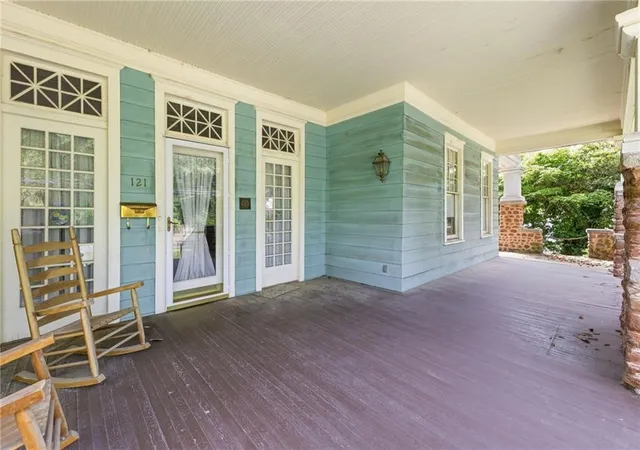 5th image of 121 W Candler St, Winder, GA 30680 | MLS# 7789180