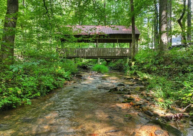 Photo 4 of Single family home for sale at 606 Johntown Rd, Ellijay, GA 30536 | MLS# 7828560 | Listing updated on 2026-09-14