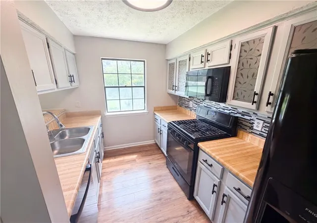 2nd image of 165 Splitwood Ln, Fairburn, GA 30213 | MLS# 7818043