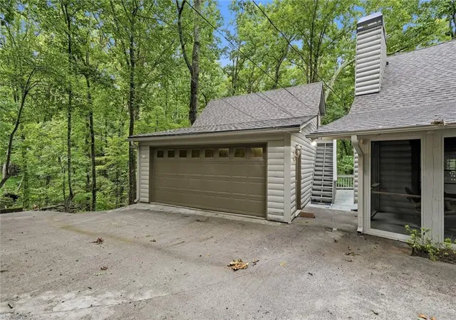 Photo 3 of Sale Pending at 78 Ripple Crk Ct, Jasper, GA 30143 | MLS# 7777598 | Listing updated on 2026-10-20