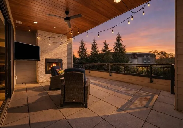 2nd image of 912 Lenox Blvd, Atlanta, GA 30324 | MLS# 7812983