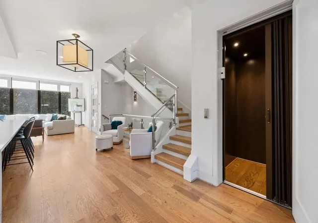 4th image of 912 Lenox Blvd, Atlanta, GA 30324 | MLS# 7812983